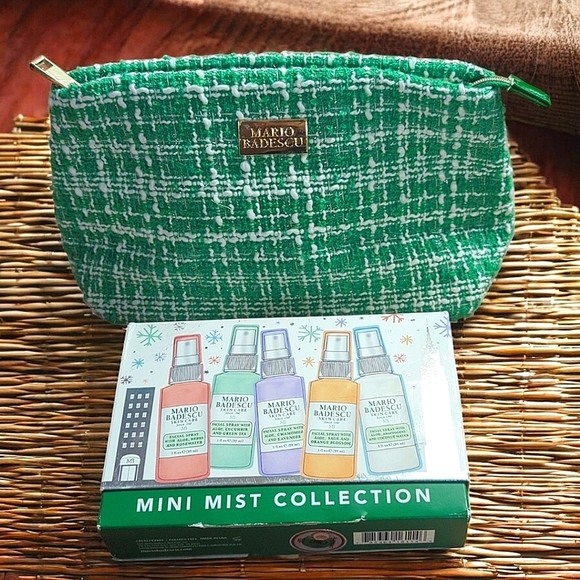 Mario Badescu Other - Mario Badescu Mini Mist Facial Spray Kit with Green White Woven Cosmetic Bag NEW